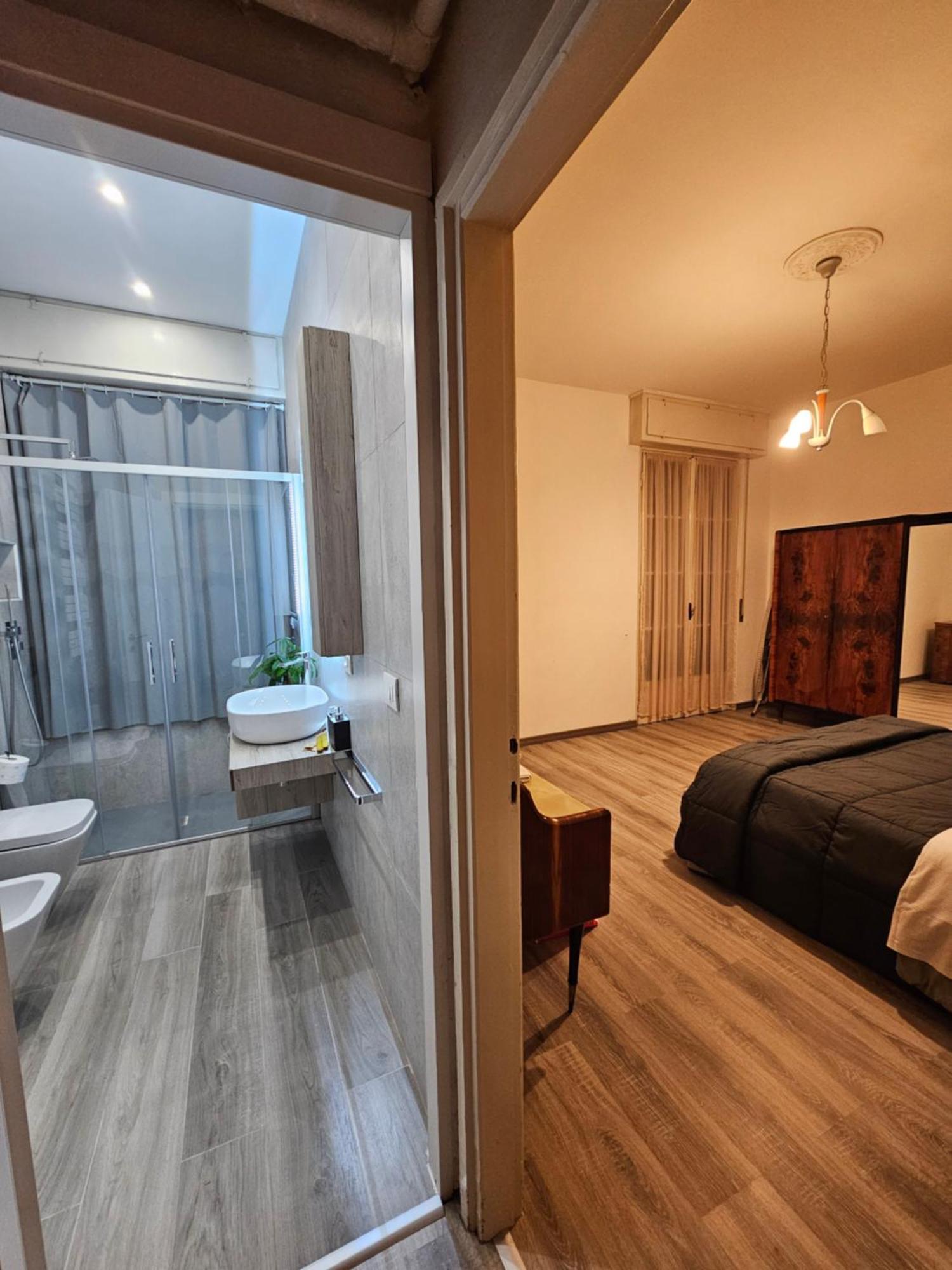 Casa Sara Como Lake Parcheggio Interno Privato Cernobbio Zewnętrze zdjęcie